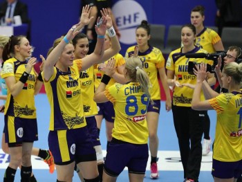 Pariază bine pe victoria naţionalei feminine de handbal în meciul cu Rusia